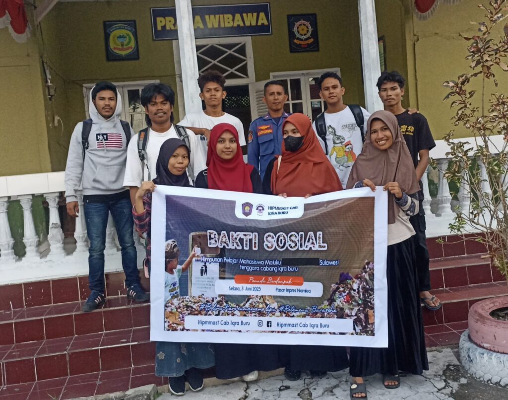 Mahasiswa HIPMMAST Cabang Iqra Buru Gelar Bakti Sosial di Pasar Inpres Namlea